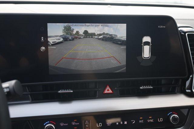 Photo of 2025 Fusion Black Kia Sportage Hybrid