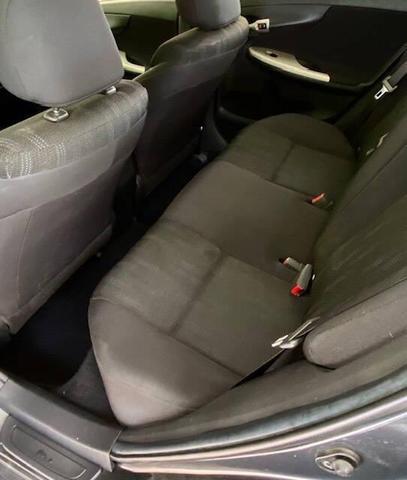 Photo of 2011 Magnetic Gray Metallic Toyota Corolla