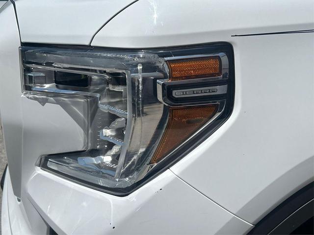 Photo of 2021 Summit White GMC Sierra 1500