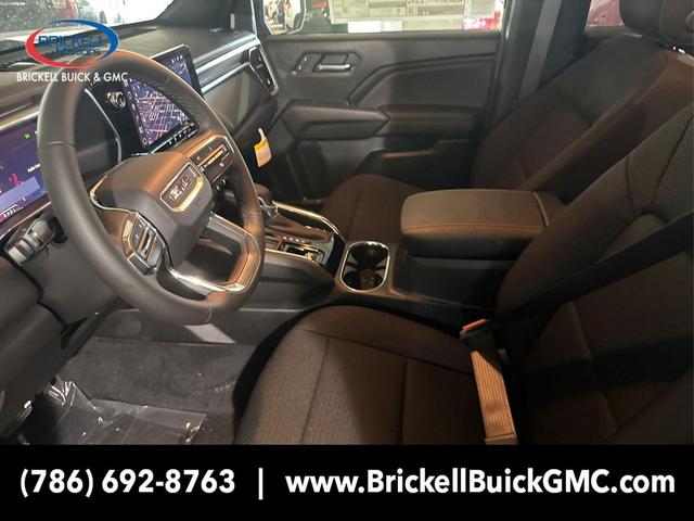 Photo of 2025 Onyx Black GMC Canyon