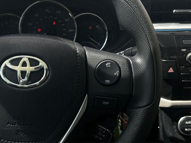 Photo of 2016 Classic Silver Metallic Toyota Corolla