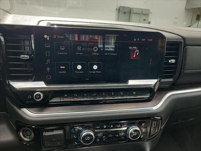 Photo of 2022 Onyx Black GMC Sierra 1500