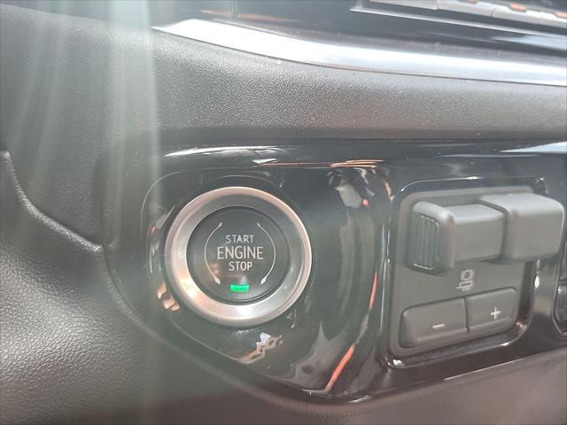 Photo of 2022 Onyx Black GMC Sierra 1500