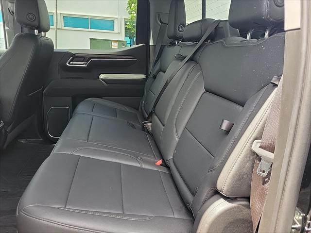 Photo of 2022 Onyx Black GMC Sierra 1500