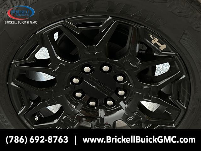 Photo of 2025 Graphite Blue Metallic GMC HUMMER EV Pickup