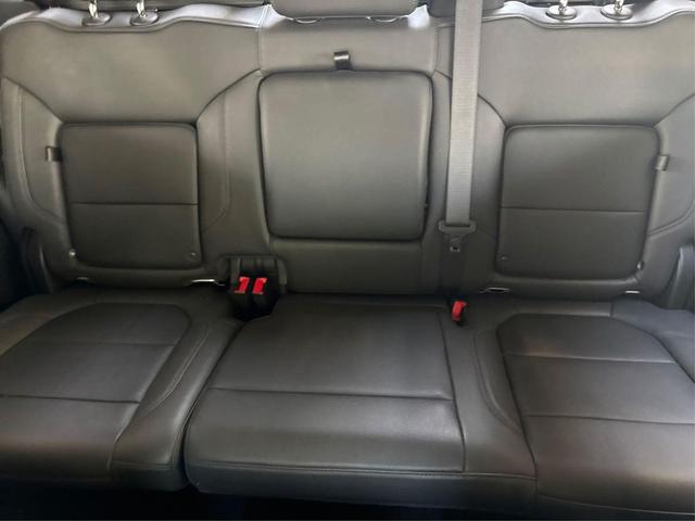 Photo of 2023 Quicksilver Metallic GMC Sierra 2500