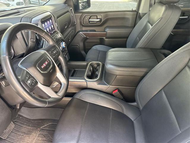 Photo of 2023 Quicksilver Metallic GMC Sierra 2500