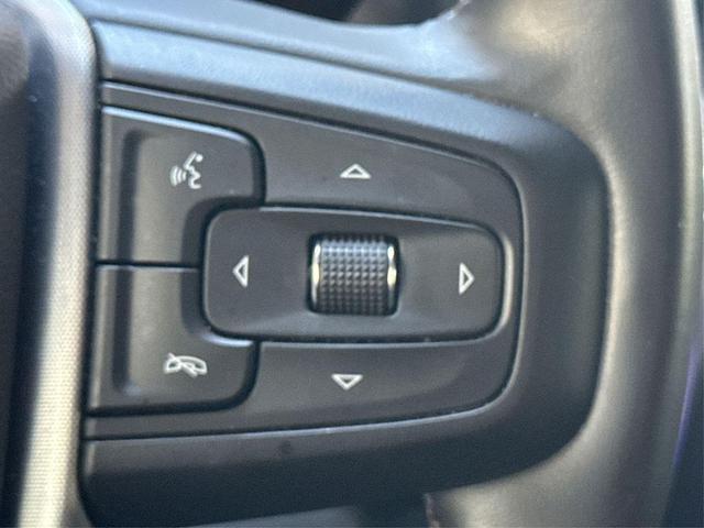 Photo of 2023 Quicksilver Metallic GMC Sierra 2500
