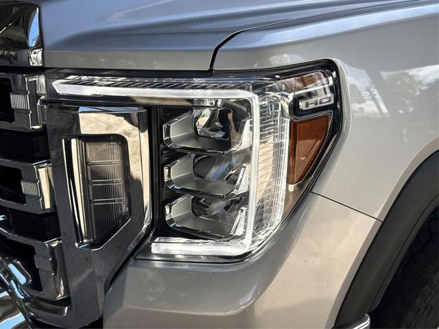 Photo of 2023 Quicksilver Metallic GMC Sierra 2500