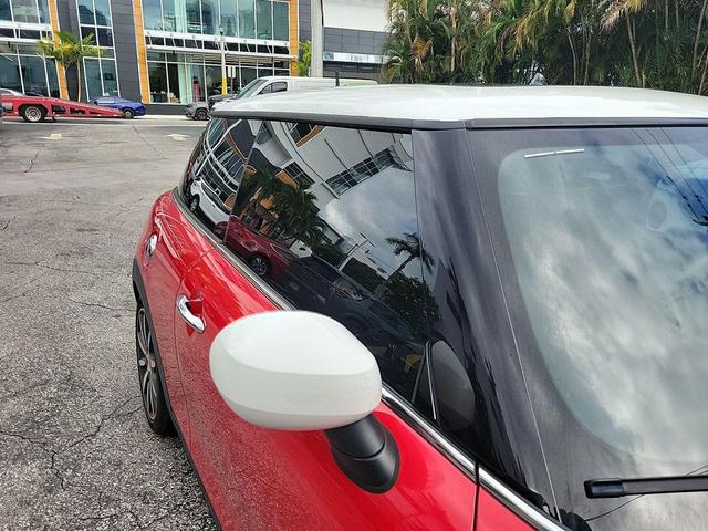 Photo of 2020 Chili Red MINI Hardtop