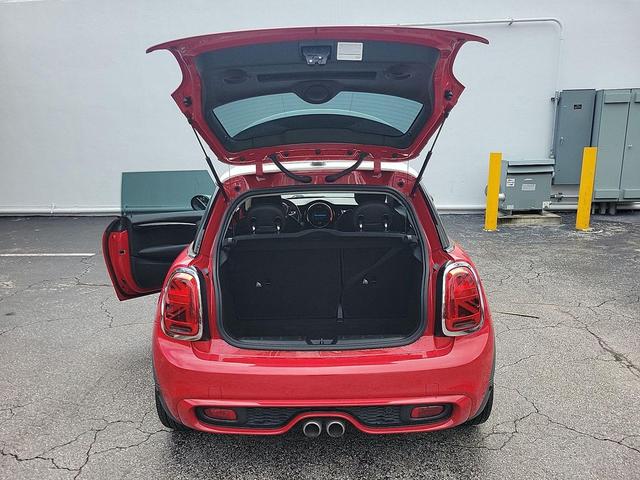 Photo of 2020 Chili Red MINI Hardtop