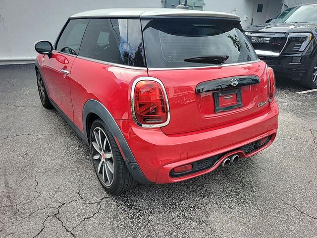 Photo of 2020 Chili Red MINI Hardtop