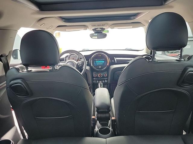 Photo of 2020 Chili Red MINI Hardtop