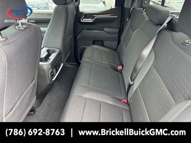 Photo of 2025 Onyx Black GMC Sierra 1500