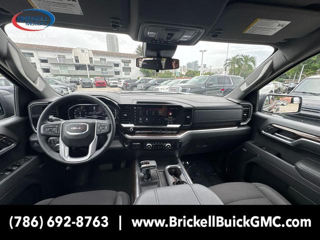 Photo of 2025 Onyx Black GMC Sierra 1500