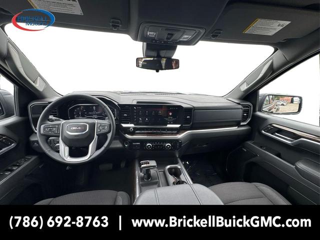Photo of 2025 Onyx Black GMC Sierra 1500