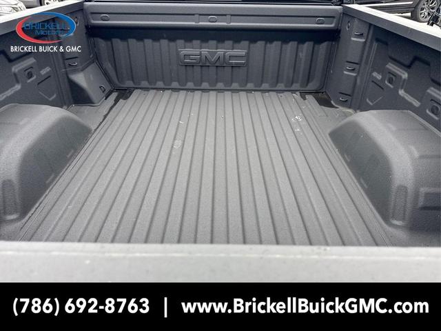 Photo of 2025 Onyx Black GMC Sierra 1500
