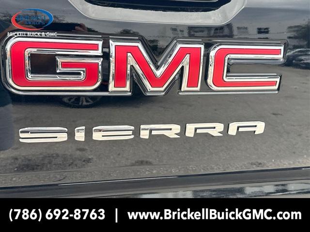 Photo of 2025 Onyx Black GMC Sierra 1500
