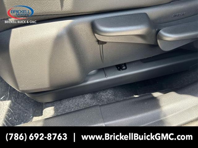 Photo of 2025 Ebony Twilight Metallic Buick Envista