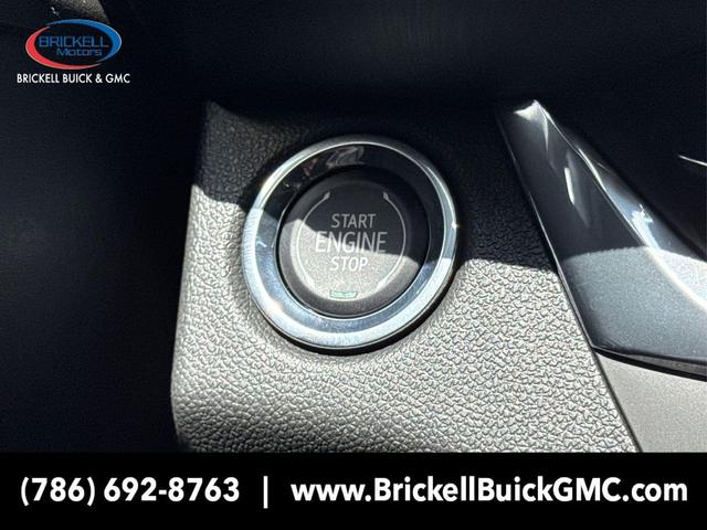 Photo of 2025 Ebony Twilight Metallic Buick Envista