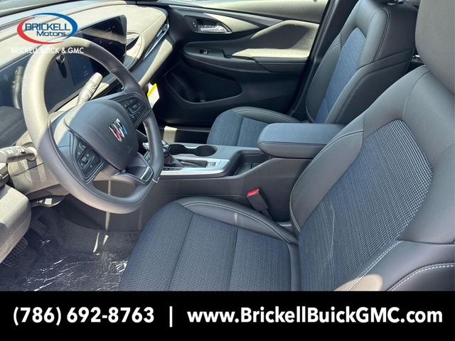 Photo of 2025 Ebony Twilight Metallic Buick Envista