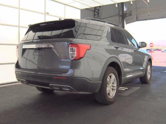 Photo of 2023 Gray Metallic Ford Explorer