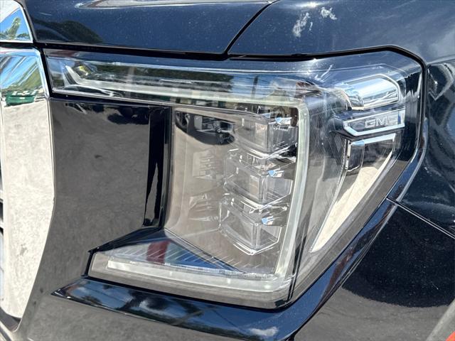 Photo of 2022 Onyx Black GMC Yukon