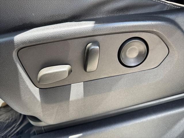 Photo of 2022 Onyx Black GMC Yukon