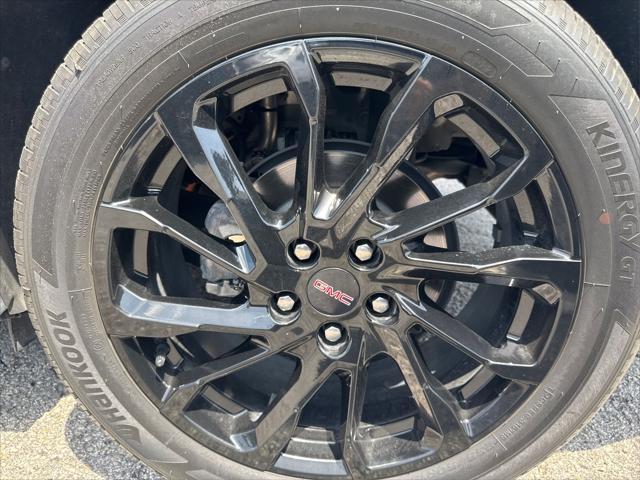 Photo of 2023 Sterling Metallic GMC Terrain