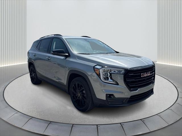 Photo of 2023 Sterling Metallic GMC Terrain