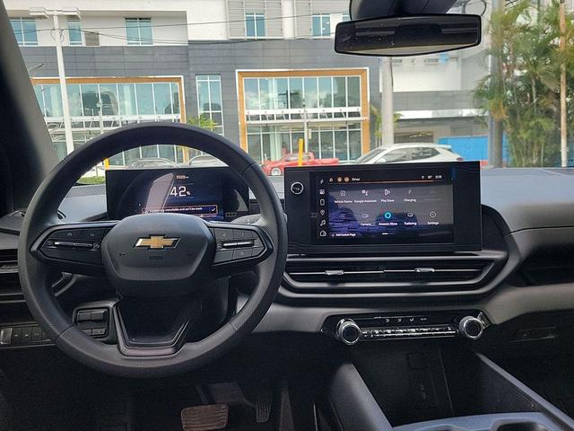 Photo of 2024 Summit White Chevrolet Silverado EV