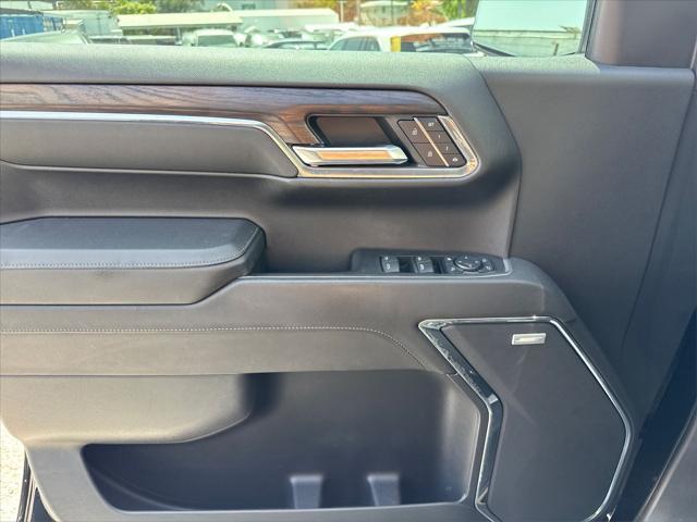 Photo of 2023 Onyx Black GMC Sierra 1500