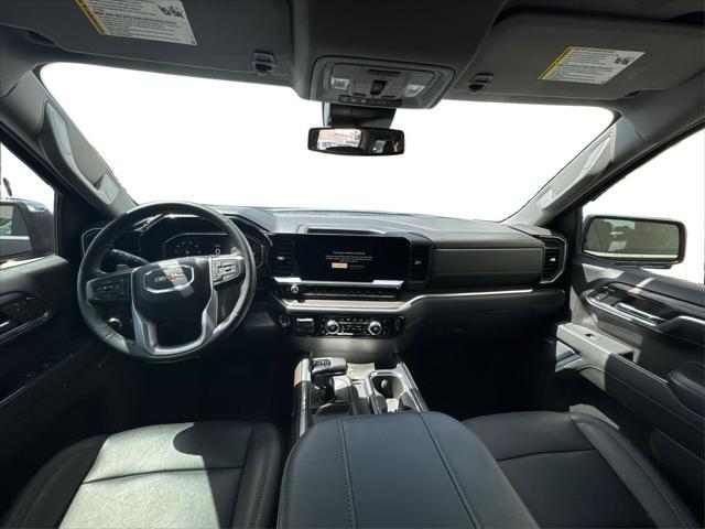 Photo of 2023 Onyx Black GMC Sierra 1500
