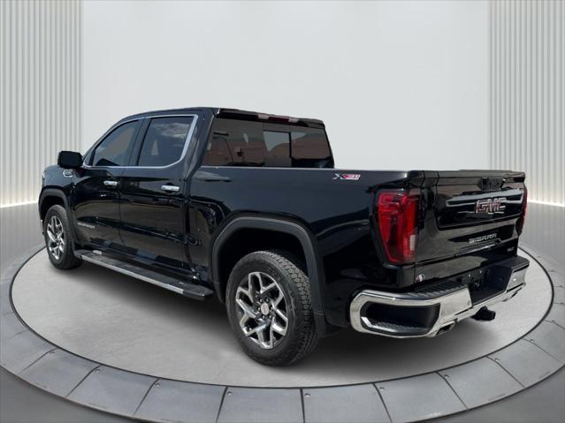 Photo of 2023 Onyx Black GMC Sierra 1500
