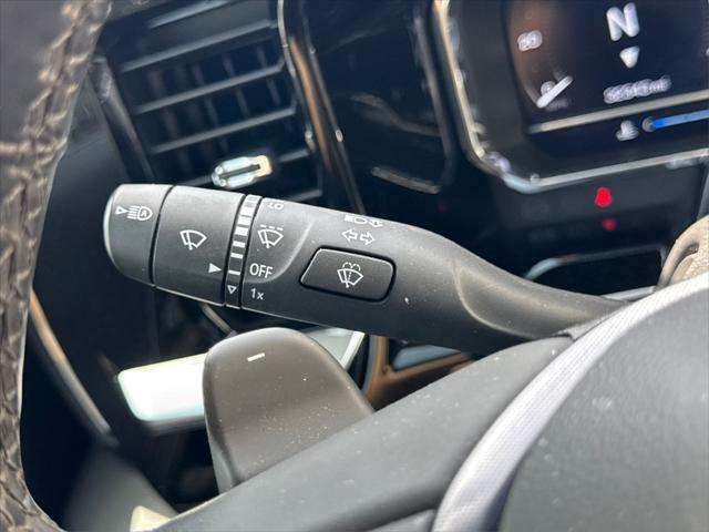 Photo of 2023 Onyx Black GMC Sierra 1500