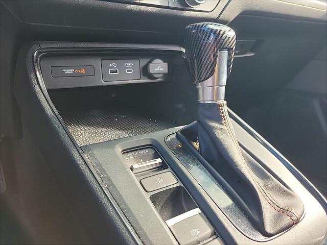 Photo of 2024 Still Night Pearl Honda CR-V Hybrid