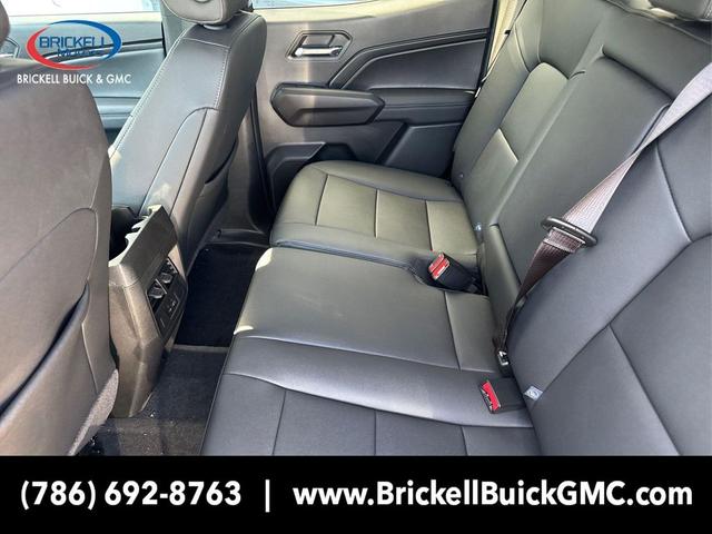 Photo of 2025 Onyx Black GMC Canyon