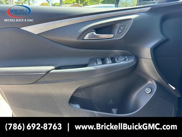 Photo of 2025 Ebony Twilight Metallic Buick Envista