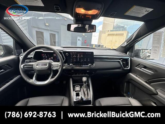 Photo of 2025 Onyx Black GMC Canyon