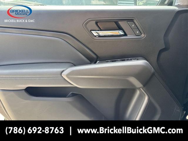 Photo of 2025 Onyx Black GMC Canyon