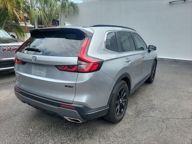 Photo of 2023 Lunar Silver Metallic Honda CR-V Hybrid