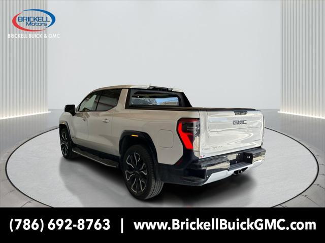 Photo of 2025 Summit White GMC Sierra EV