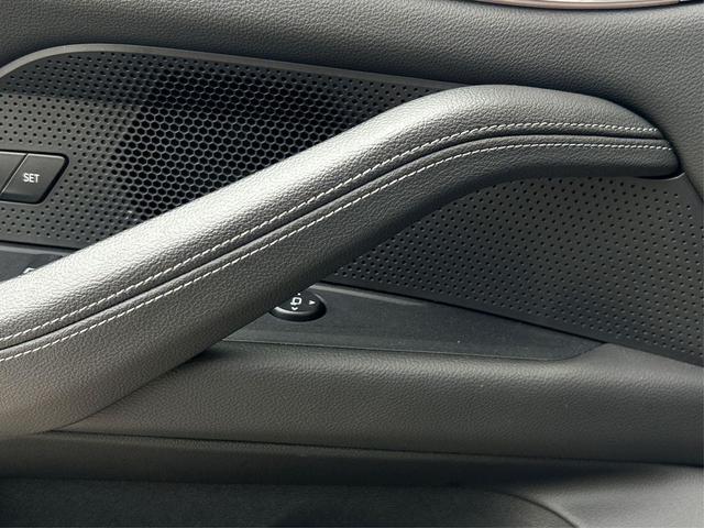 Photo of 2024 Black BMW 430 Gran Coupe