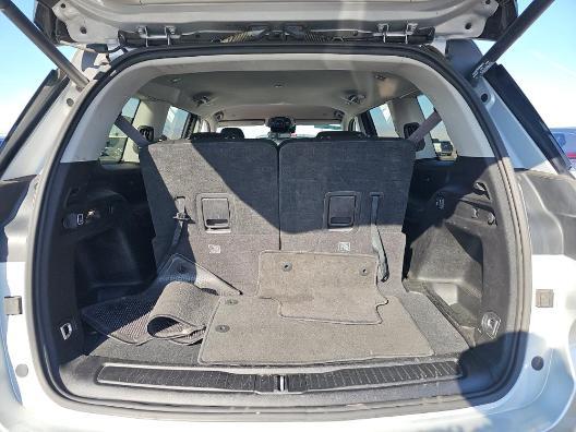 Photo of 2023 Silver Zynith Jeep Grand Cherokee L