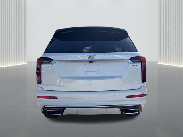 Photo of 2025 Crystal White Tricoat Cadillac XT6