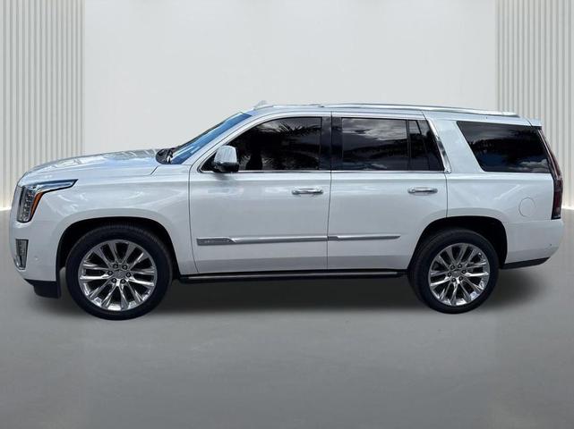 Photo of 2020 Crystal White Tricoat Cadillac Escalade