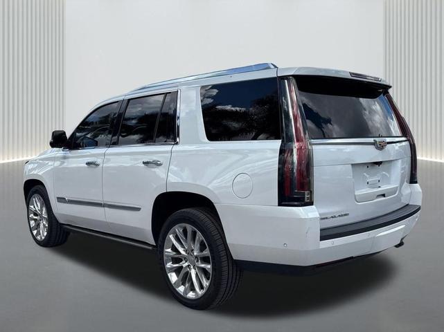 Photo of 2020 Crystal White Tricoat Cadillac Escalade