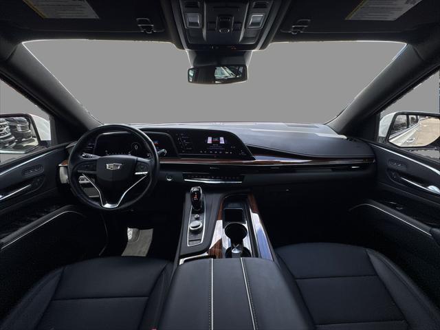 Photo of 2022 Crystal White Tricoat Cadillac Escalade