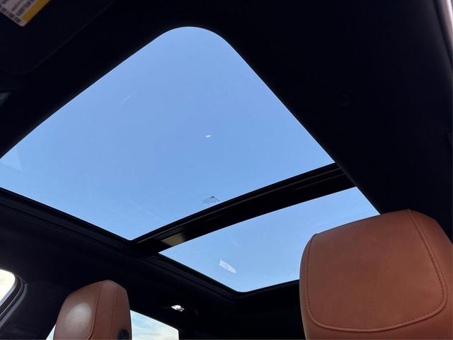 Photo of 2020 Shadow Metallic Cadillac XT5