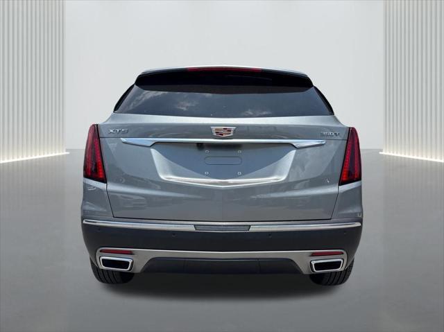 Photo of 2025 Argent Silver Metallic Cadillac XT5
